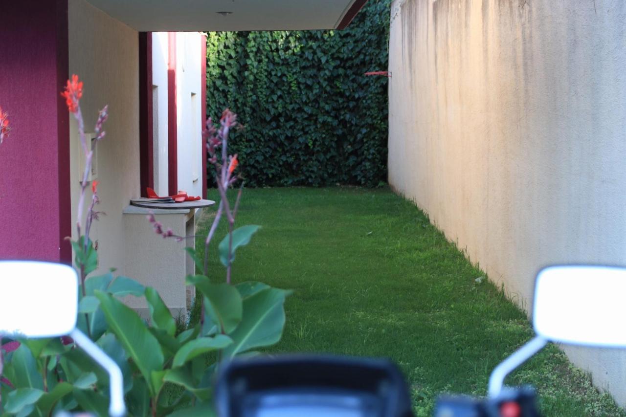 Kriopigi Apartments エクステリア 写真